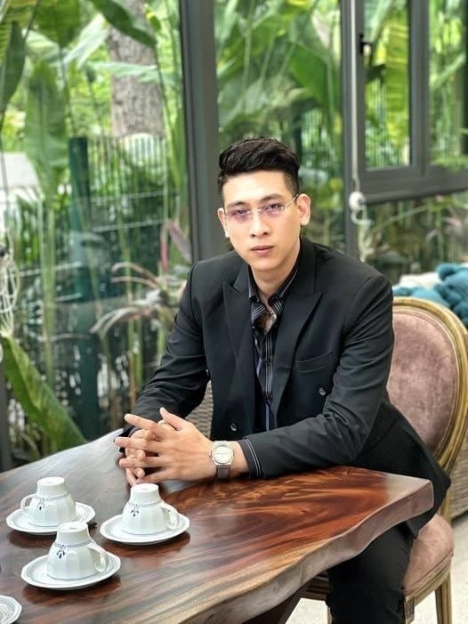 Giàng A Lữ là CEO kiêm biên tập viên tại Top Nhà Cái Plus