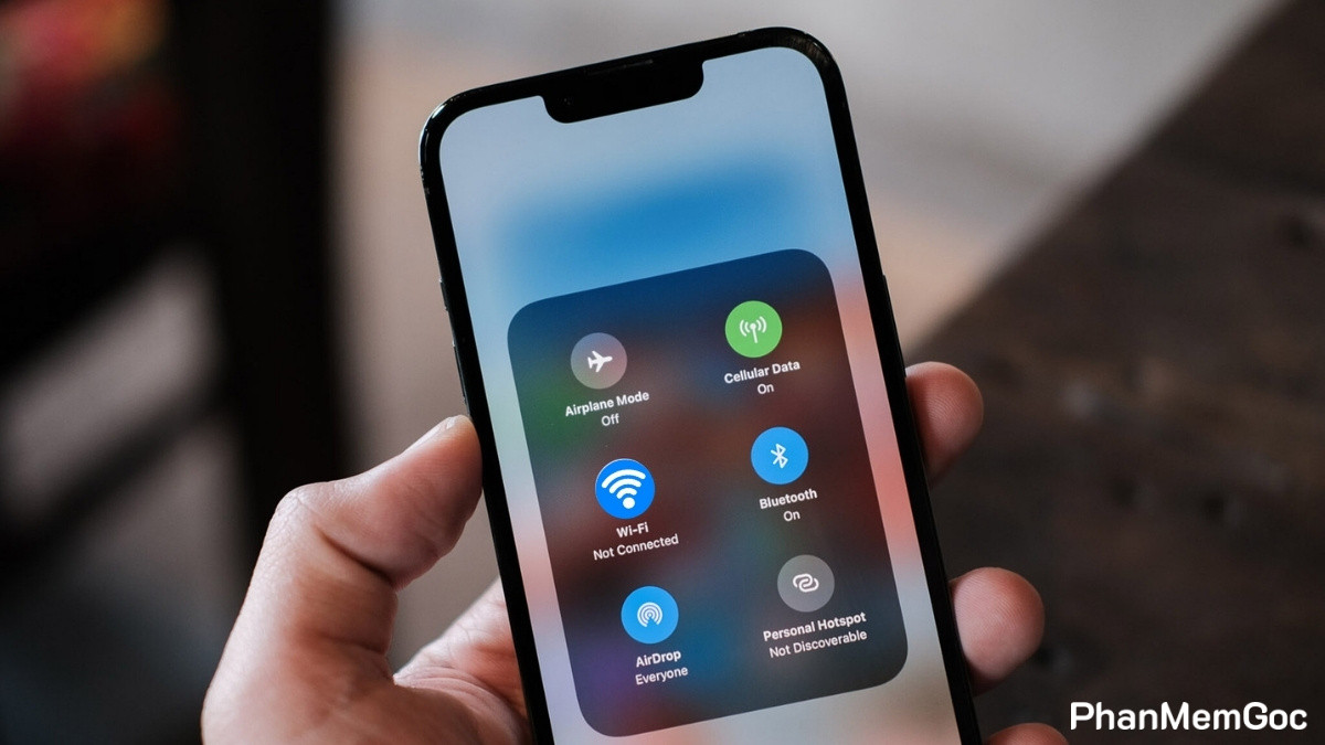 chia-se-lan-can-la-gi-33 Đảm bảo bật Bluetooth và Wi-Fi để xử lý lỗi chia sẻ lân cận là gì.
