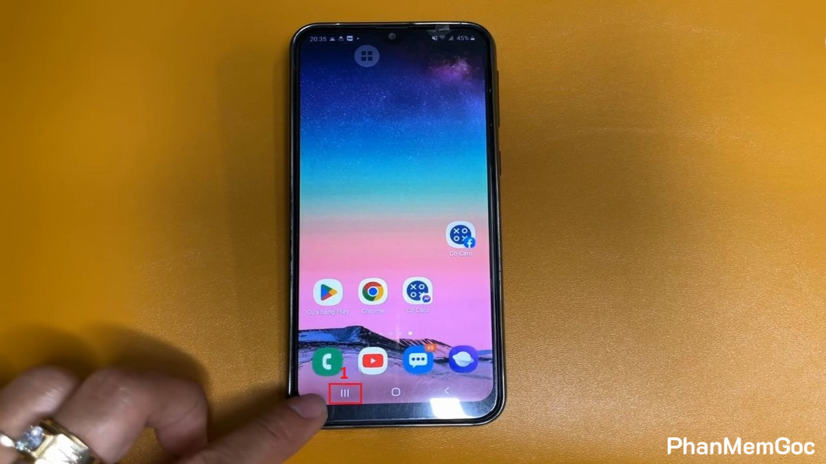 Cách tắt ứng dụng chạy ngầm trên Samsung bằng sửa sổ đa nhiệm - bước 1